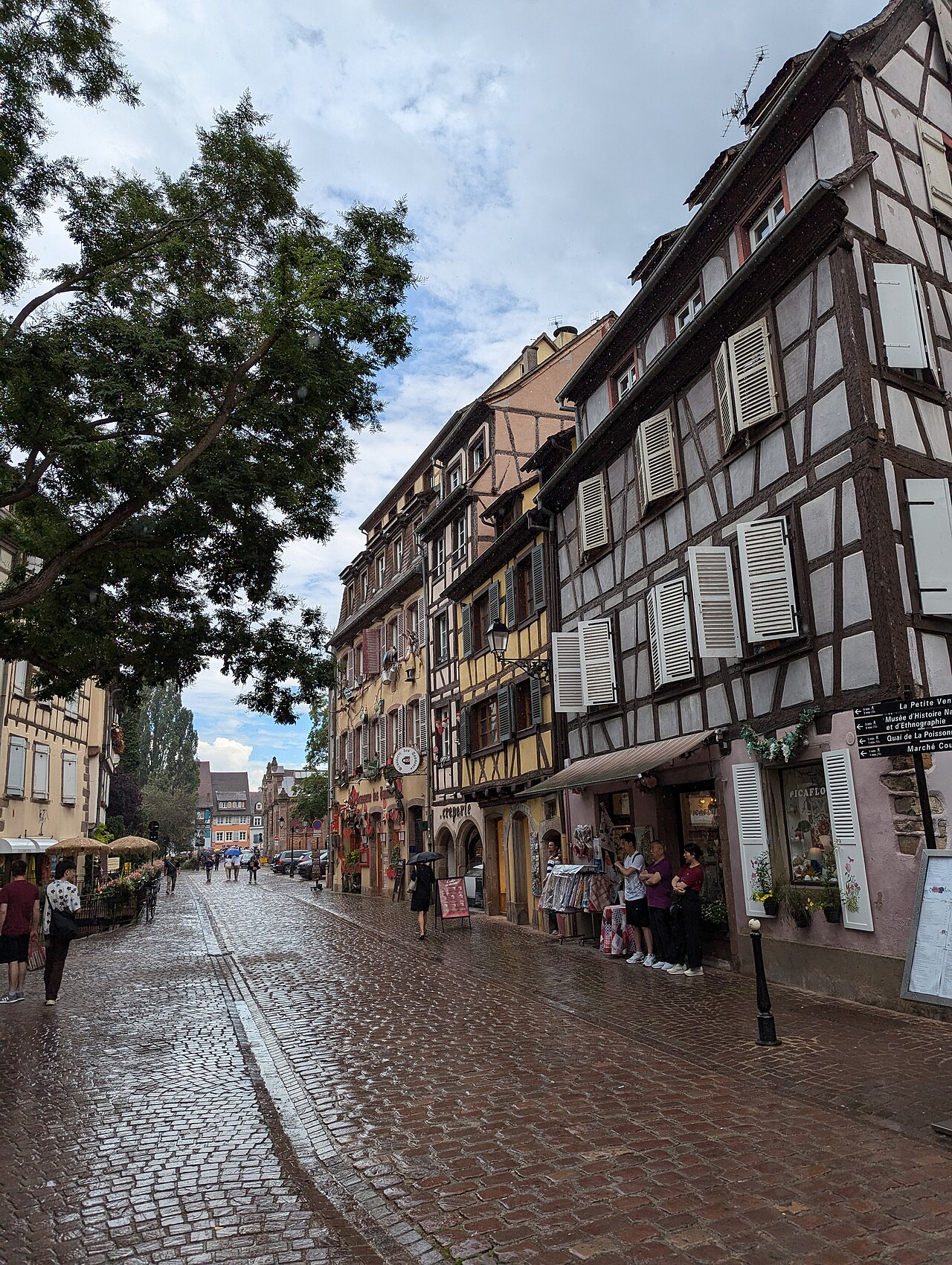 Rue des Tanneurs à Colmar, façades à pans de bois